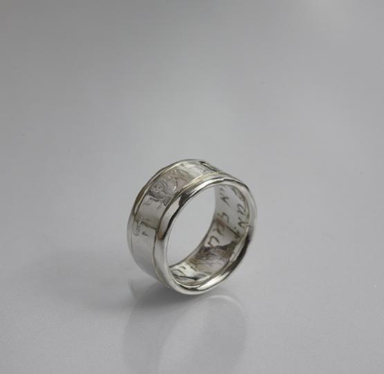 Banks Rolling Ring