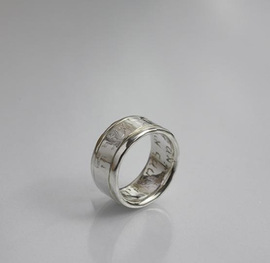 Banks Rolling Ring
